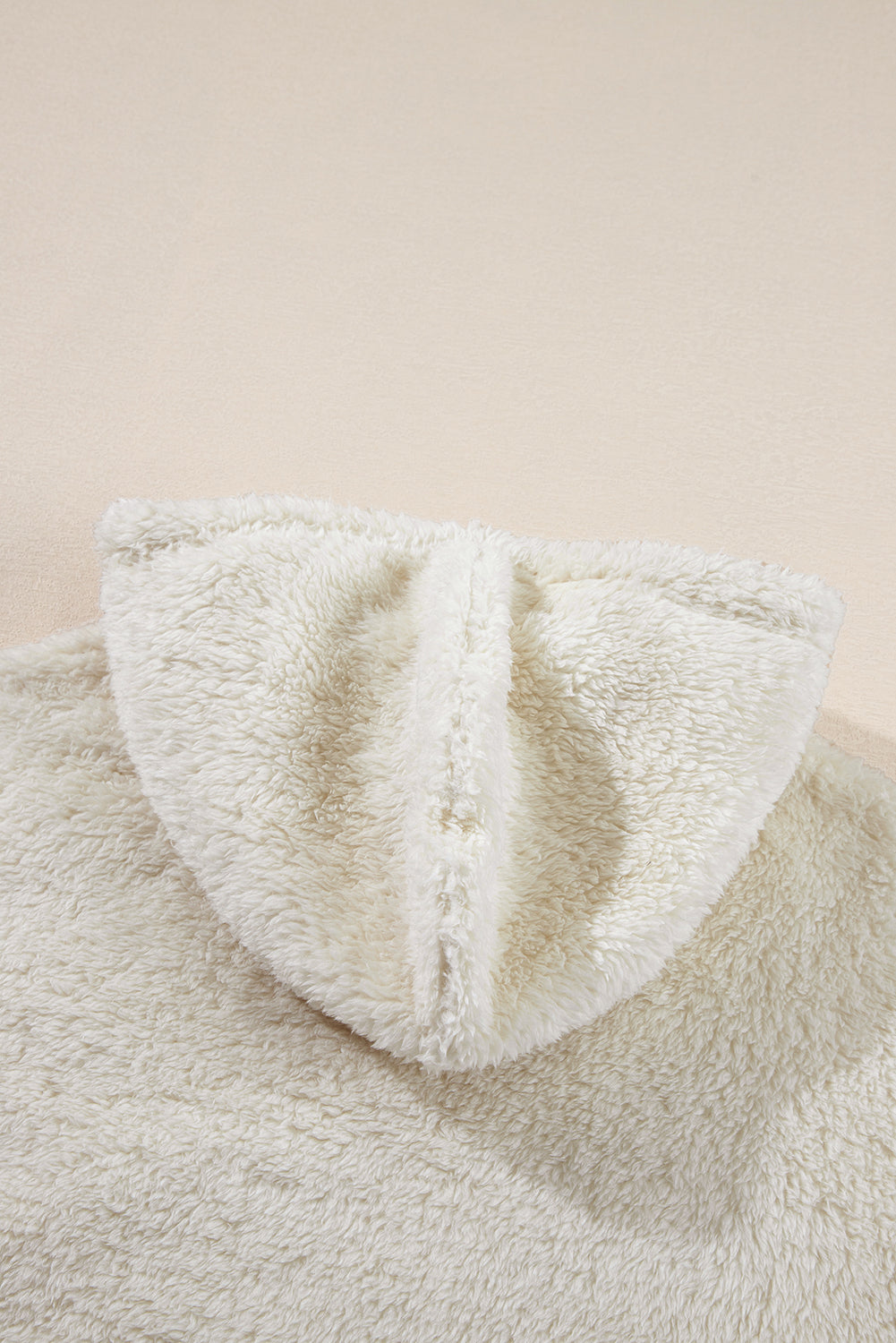 White Contrast Ribbed Edge Plush Hoodie