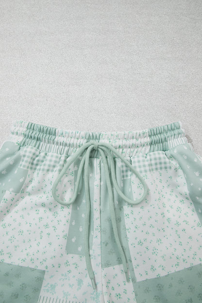Green Patchwork Floral Print Drop Shoulder Baggy Pullover Drawstring Shorts Set