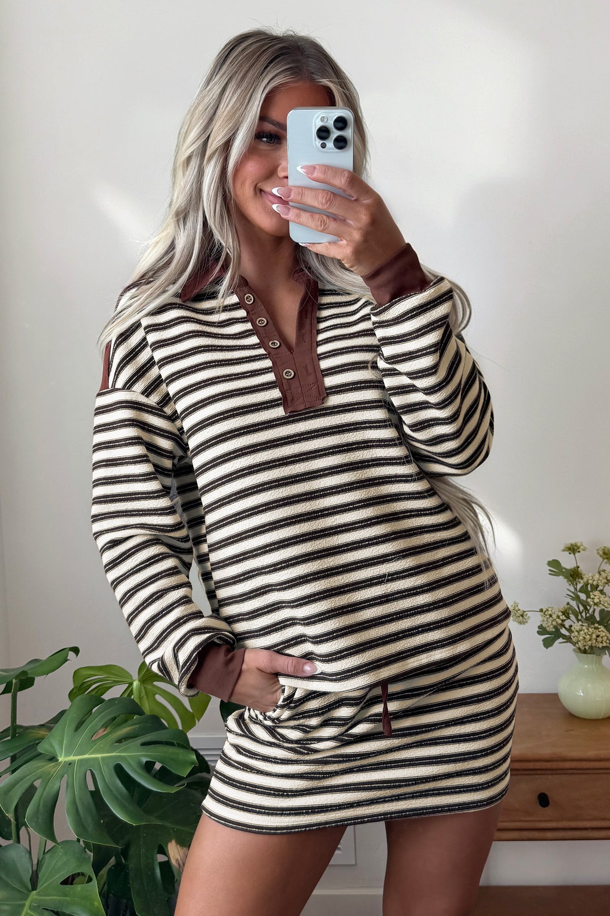 Brown Stripe Contrast Trim Button Neck Long Sleeve Top Drawstring Mini Skirt Set