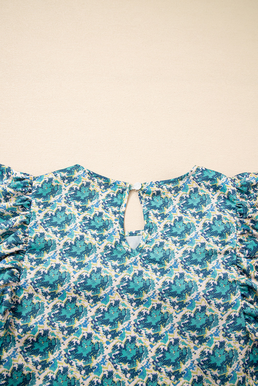 Green Abstract Print Shirred Cuff Puff Sleeve Blouse