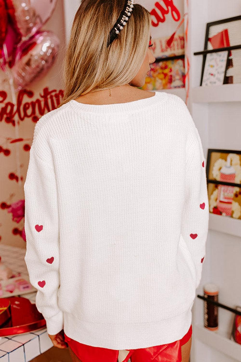 Sweaters & Cardigans/Sweaters White Heart Shape Drop Shoulder Round Neck Sweater