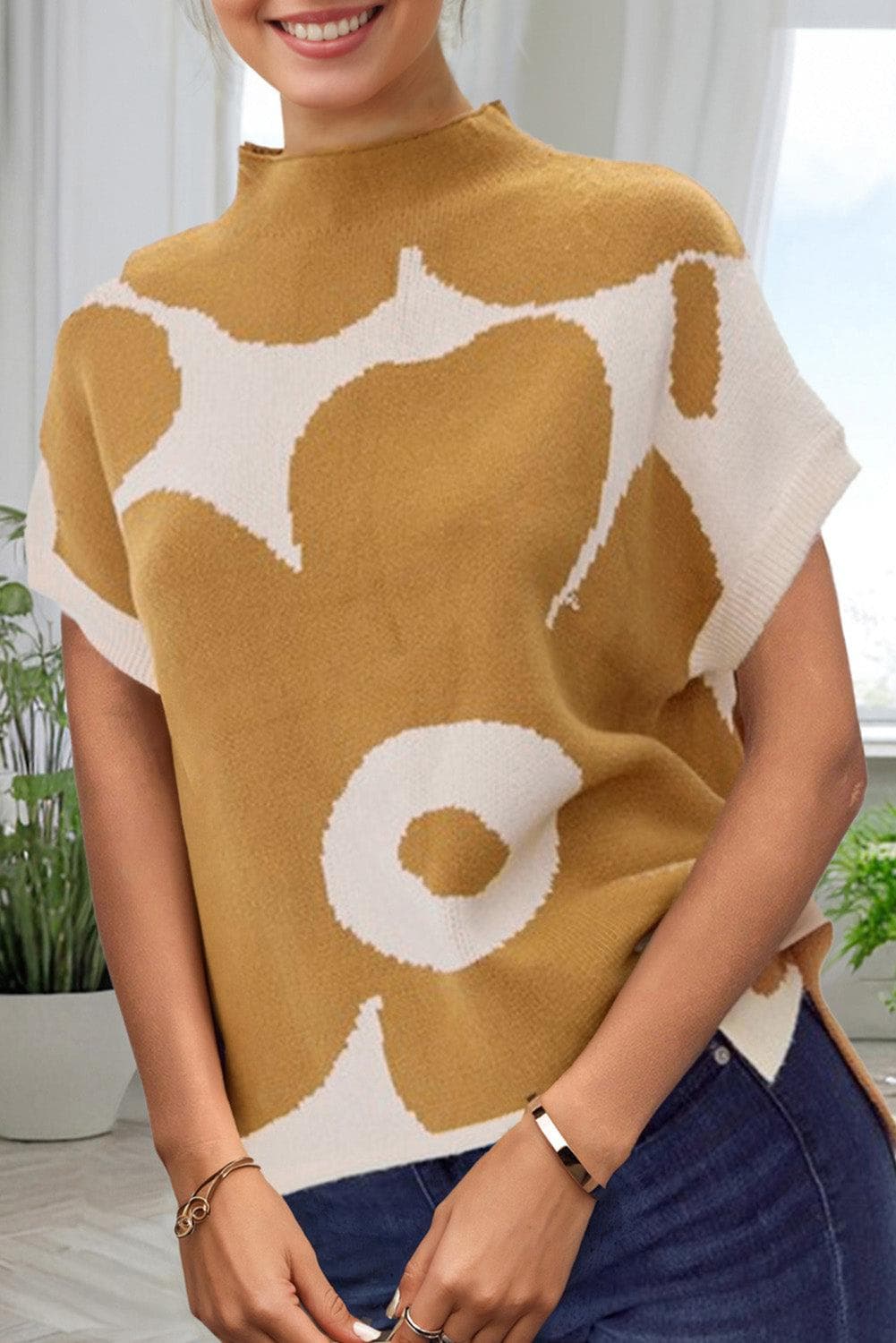 Sweaters & Cardigans/Short Sleeve Sweaters Camel Big Flower Pattern Stand Neck Short Sleeve Sweater