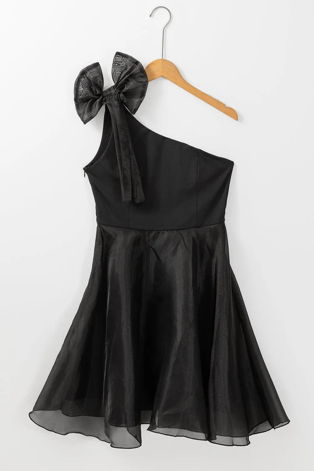 Black Bowtie One-shoulder Tulle Overlay Skater Dress - Chic Meadow Boutique 