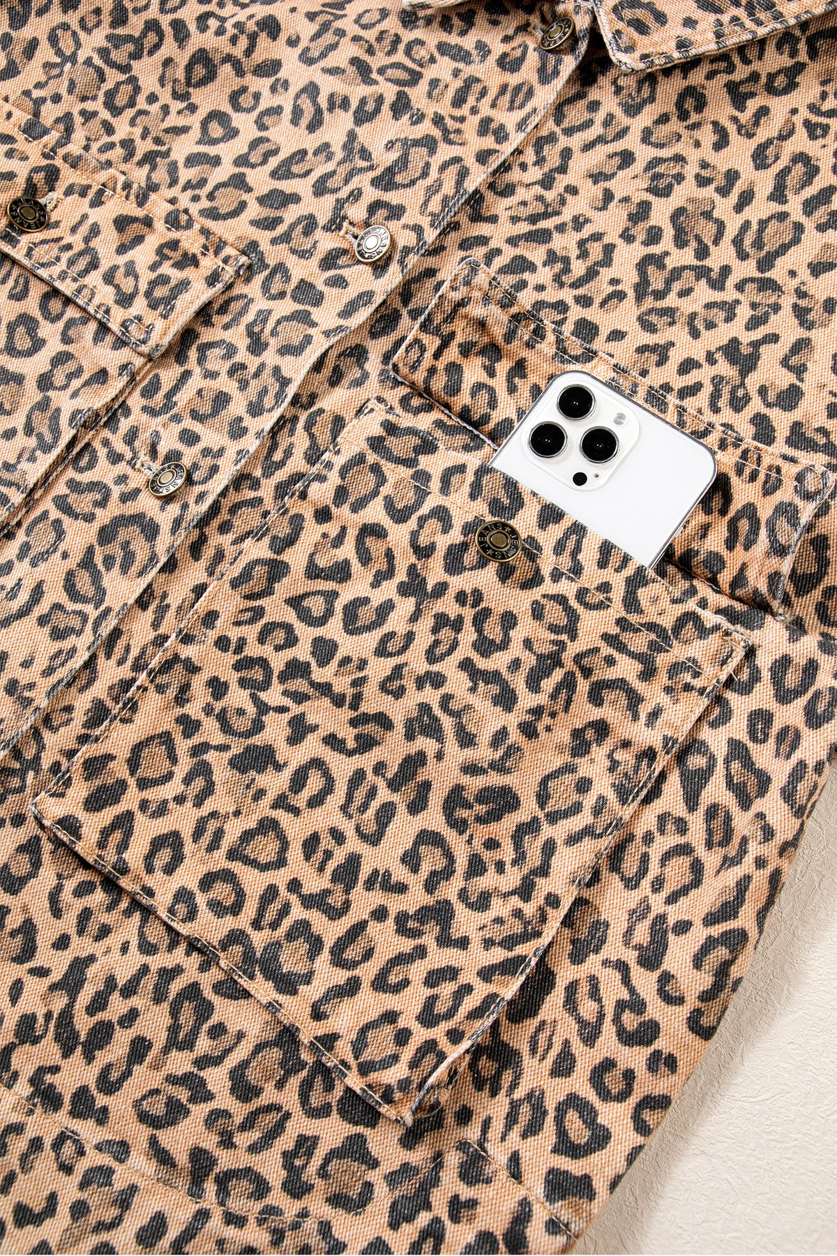 Khaki Leopard Print Collar Long Sleeve Patch Pocket Shift Denim Jacket
