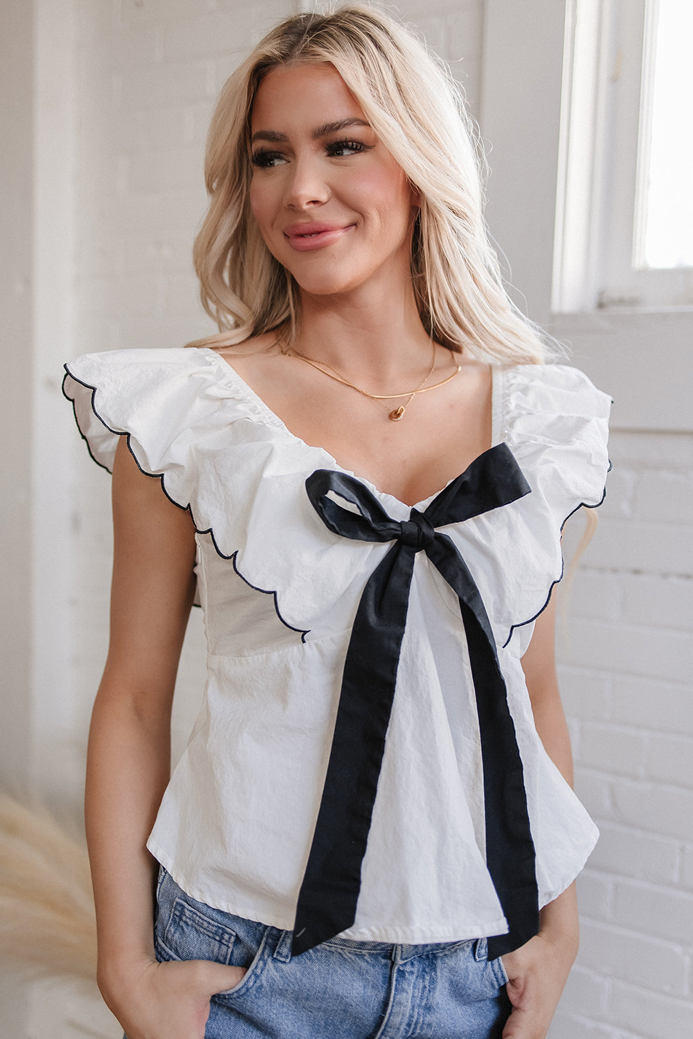 White Contrast Bow Ruffle Trim V Neck Blouse