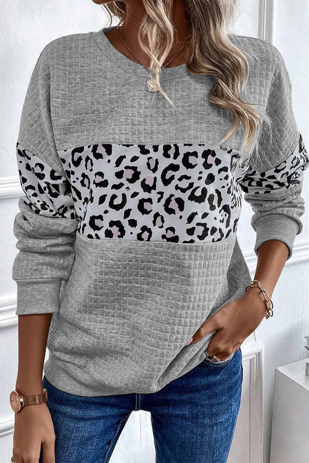 Tops/Sweatshirts & Hoodies Gray Leopard Quilted Patchwork Crew Neck Sweatshirt