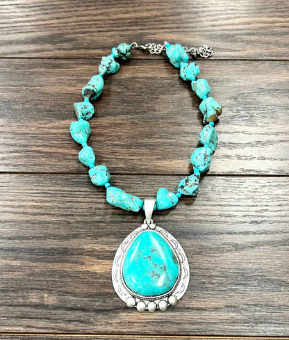 739416, 17" Handmade Turquoise Necklace