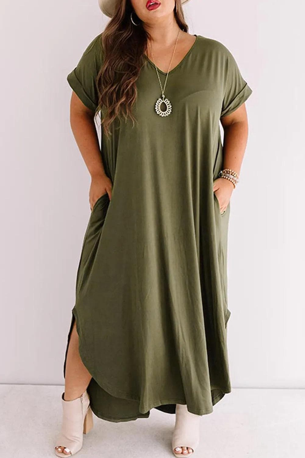 Plus Size/Plus Size Dresses/Plus Size Maxi Dresses Green Plus Size V Neck Rolled Cuffs Maxi Dress