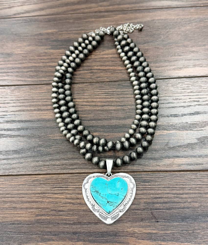 739697, 18" Handmade Navajo Heart Turquoise Necklace