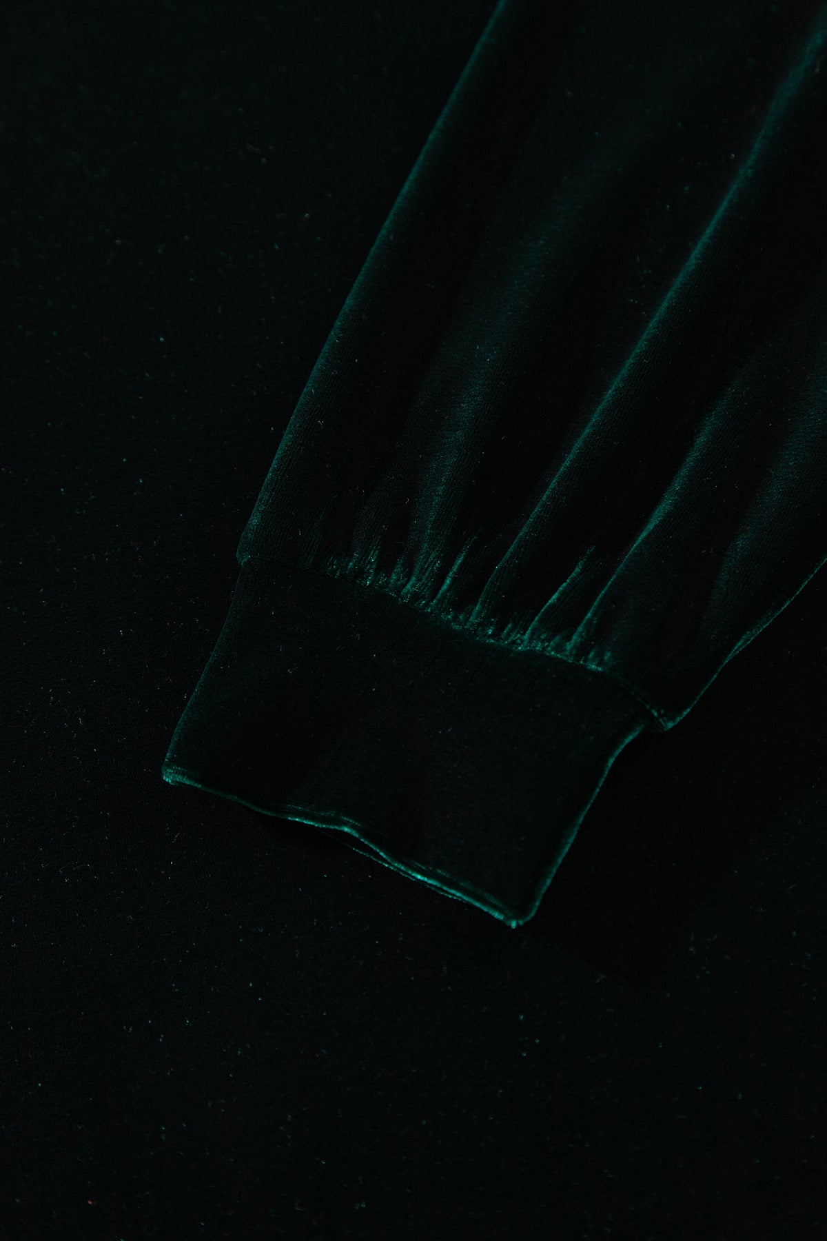 Blackish Green Velvet Long Sleeve Lace Splicing Hem Shift Maxi Dress