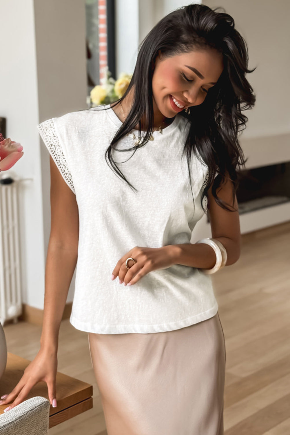 White Lace Patchwork Cap Sleeve Round Neck T Shirt