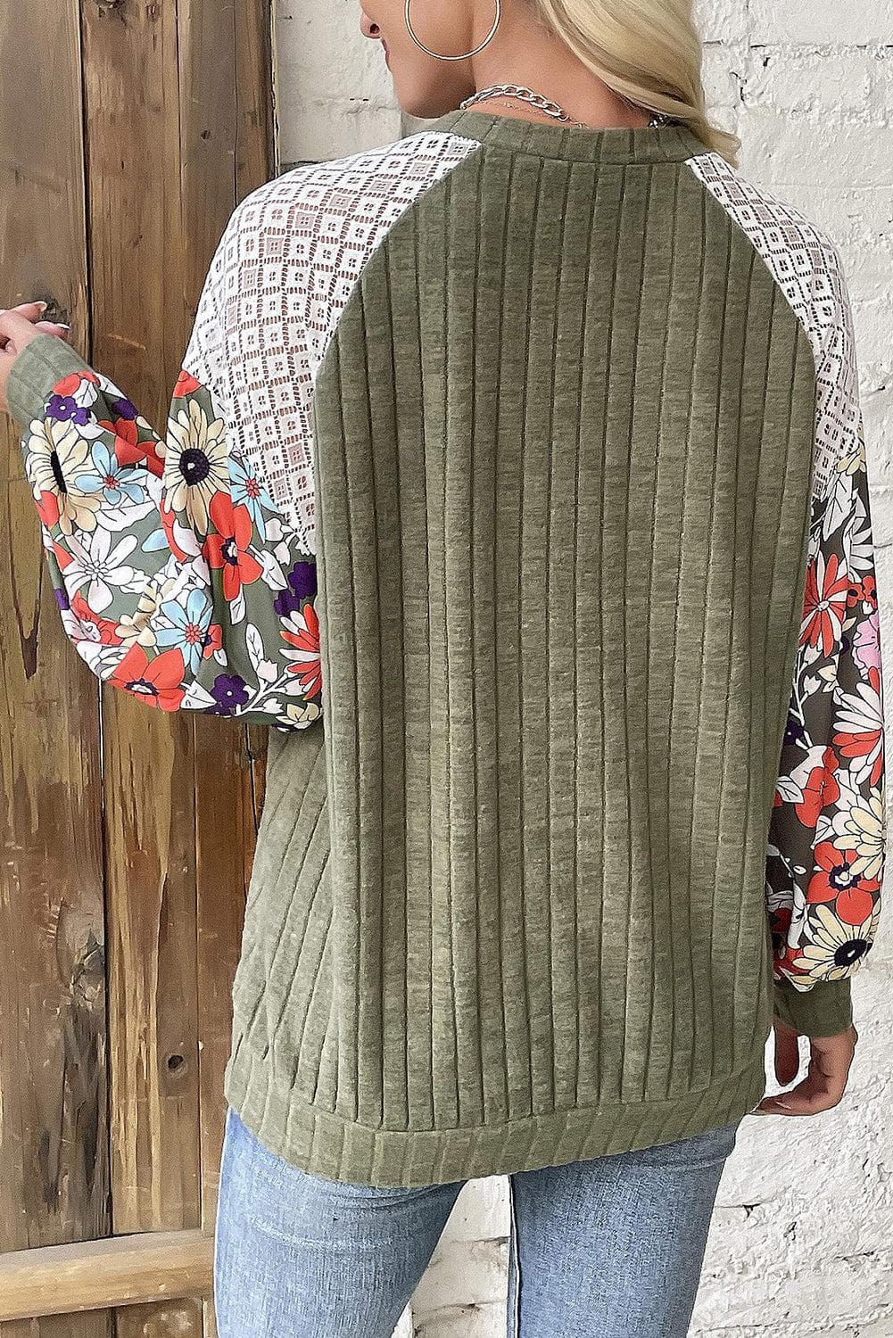 Plus Size/Plus Size Tops/Plus Size Blouses & Shirts Vineyard Green Plus Size Textured Floral Patchwork Raglan Sleeve Blouse