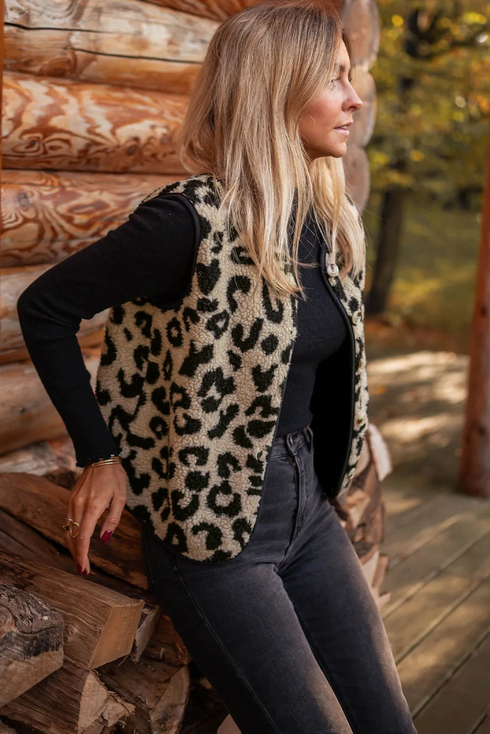 Black Leopard Print Sherpa Vest Coat - Chic Meadow Boutique 