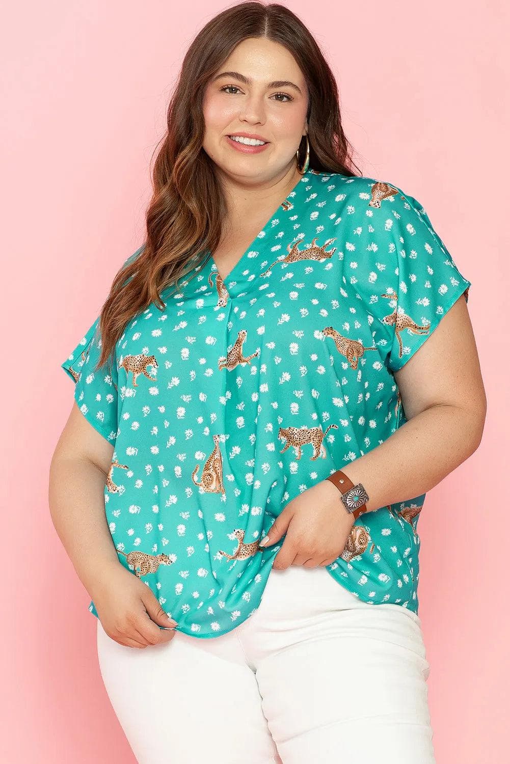 Plus Size/Plus Size Tops/Plus Size Tops & Tees Green / 1X / 100%Polyester Green Cheetah Print V Neck Short Sleeve Plus Top