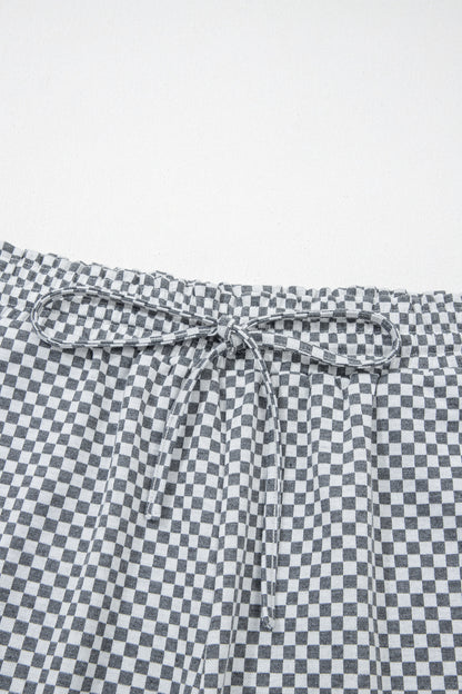Gray Checkerboard Print Drawstring Elastic Waist Pocketed Shorts