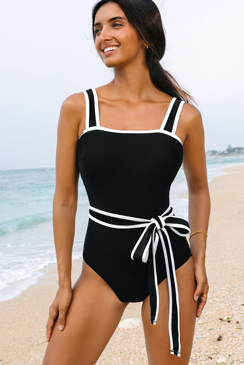 Black Colorblock Edge Belted One Piece Swimsuit