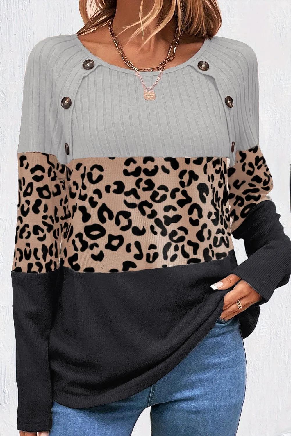 Tops/Long Sleeve Tops Gray Cheetah Textured Patchwork Buttoned Round Neck T Shirt