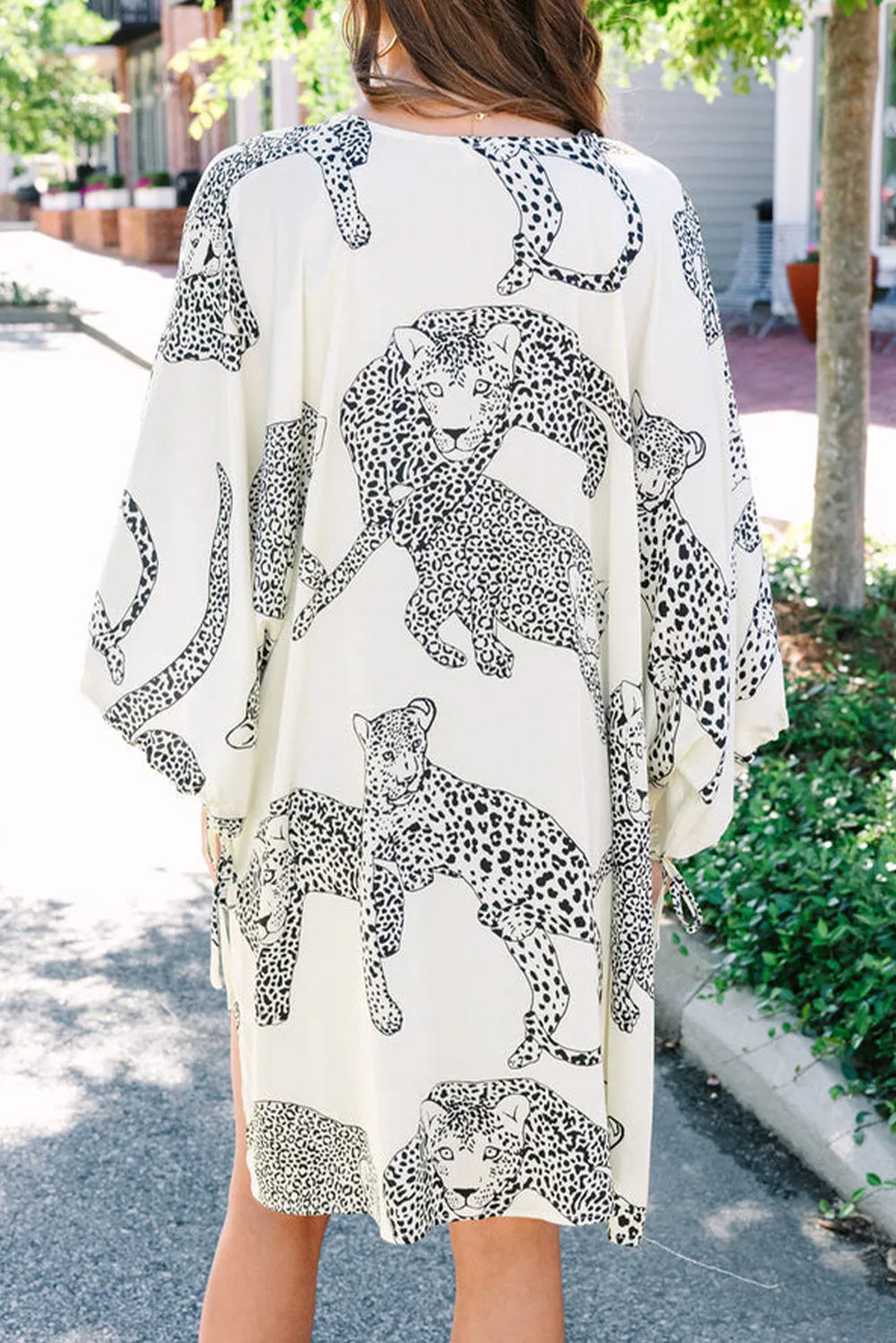 White Cheetah Print Loose Fit Open Front Kimono - Chic Meadow Boutique 