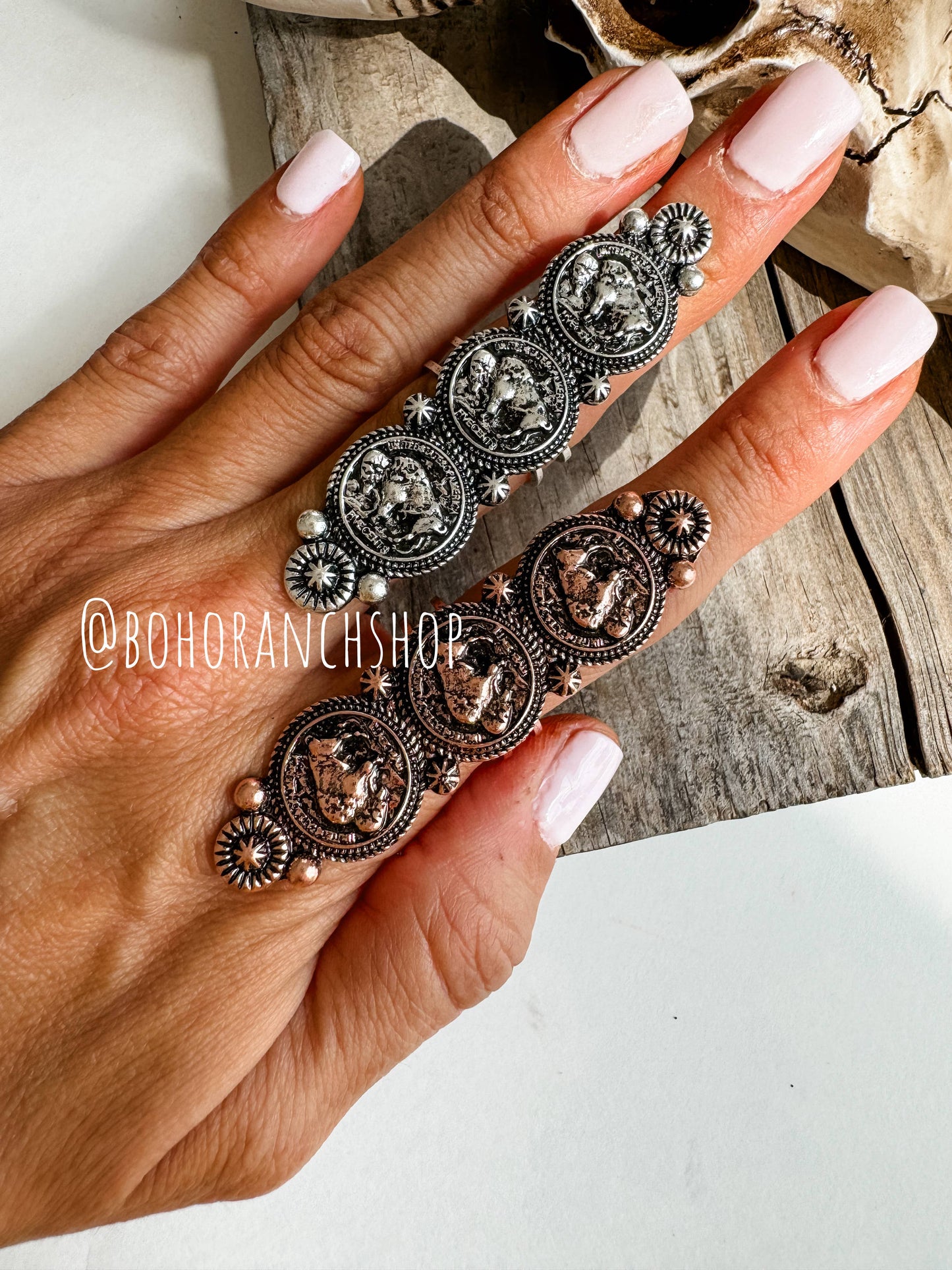 3 COIN TEXTURED RING - Western adjustable ring 