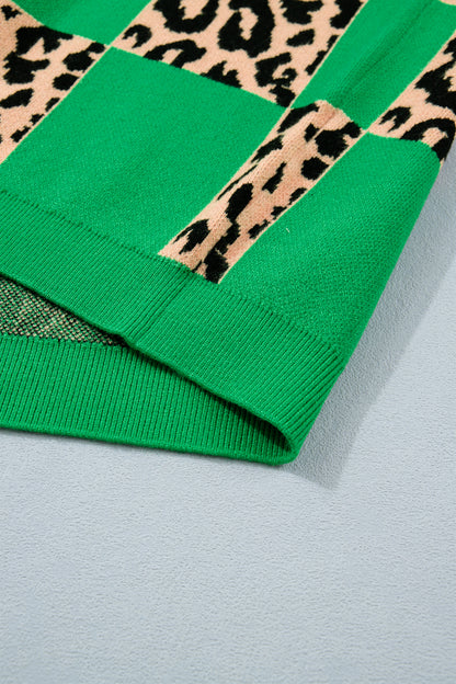 Green Plus Size Leopard Contrasted Checkered Short Sleeve Sweater