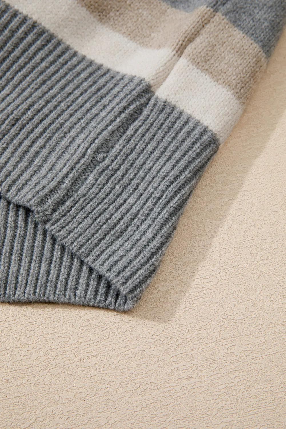 Sweaters & Cardigans/Sweaters Gray Stripe Color Block Ribbed Edge Round Neck Sweater