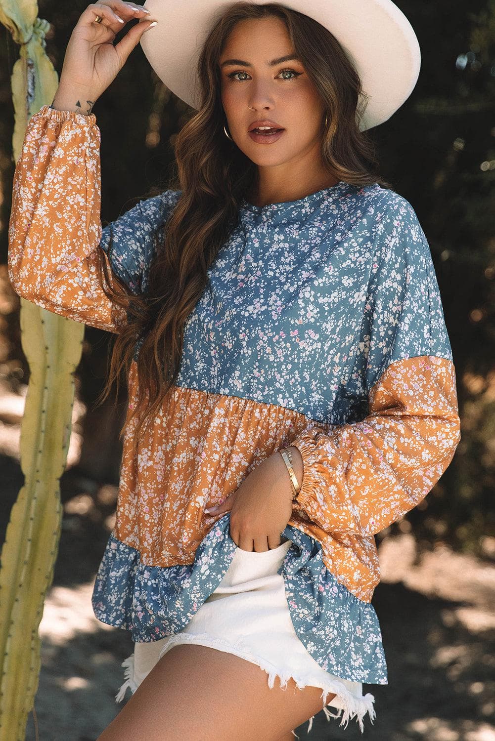 Tops/Blouses & Shirts Orange Floral Color Block Ruffled Hem Round Neck Blouse