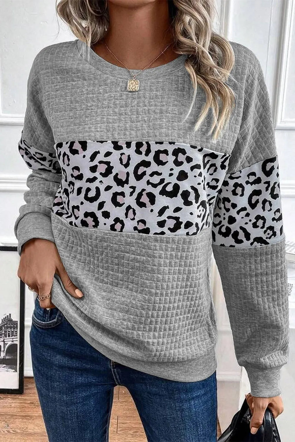 Tops/Sweatshirts & Hoodies Gray Leopard Quilted Patchwork Crew Neck Sweatshirt