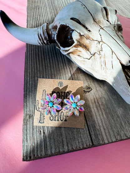 Glass Stone Flower Post Earrings - Chic Meadow Boutique 