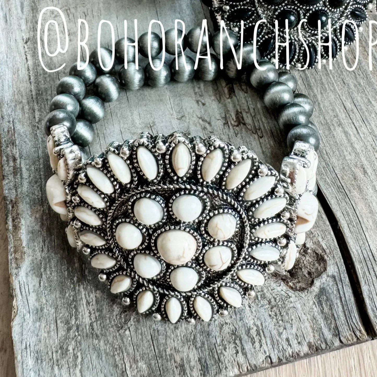 Western Concho Stretch Bracelet - White - Chic Meadow Boutique 